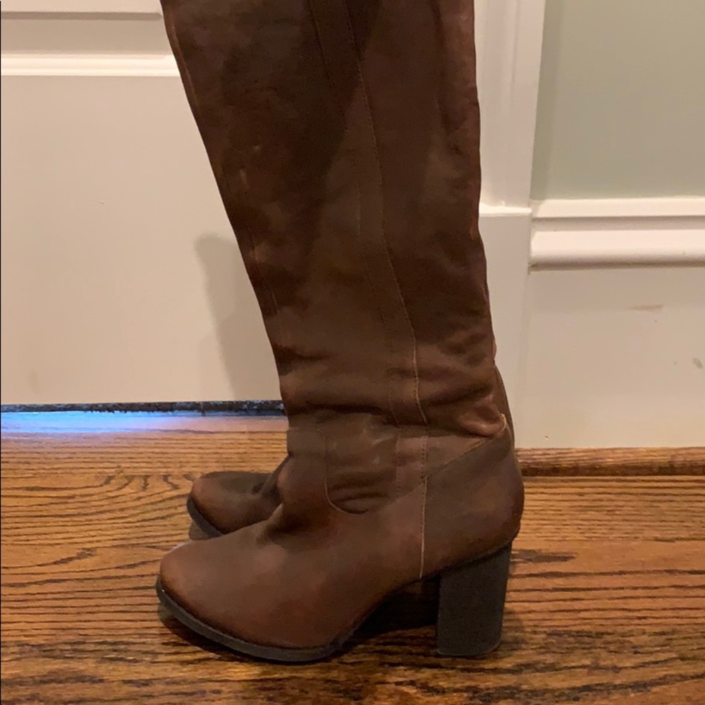 Leather Tall Boots with Heel